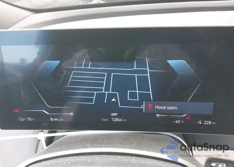 2024 BMW Ix xDrive50 z USA, uszkodzony, nr VIN WB523CF08RCP61875